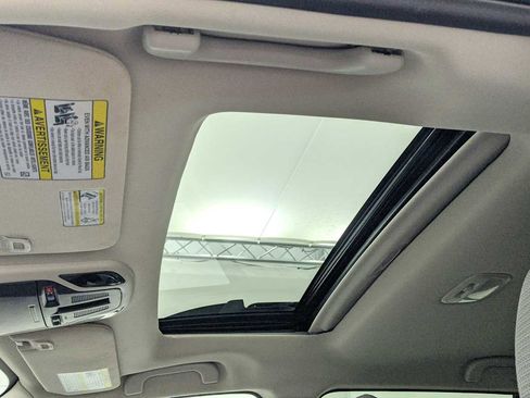 Certified 2025 Subaru Outback Premium image 10