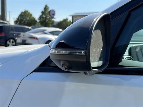 Certified 2025 Mercedes-Benz C 300 4MATIC Sedan image 36