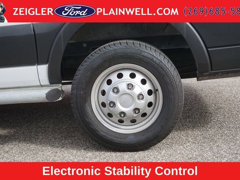 Used 2025 Ford Transit 250 Low Roof w/ Exterior Upgrade Package RWD image 8
