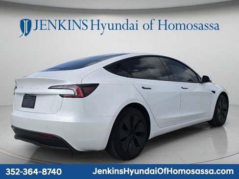 Used 2025 Tesla Model 3 RWD image 5