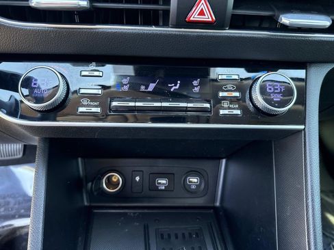 Used 2020 Hyundai Sonata Limited w/ Cargo Package image 31