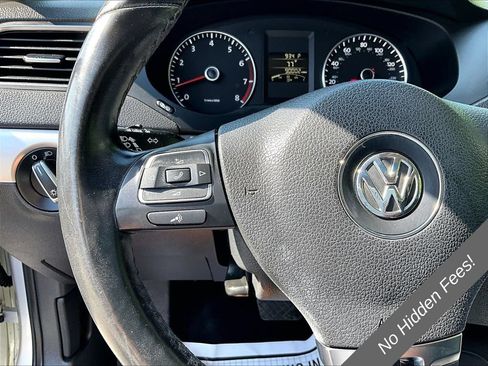 Used 2013 Volkswagen Jetta SE FWD image 16