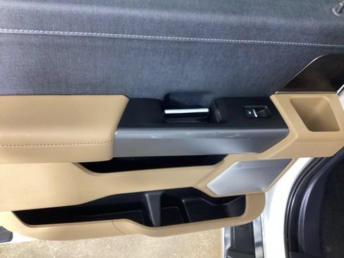 Used 2022 Ford F150 Lariat w/ Equipment Group 502A High AWD/4WD image 28