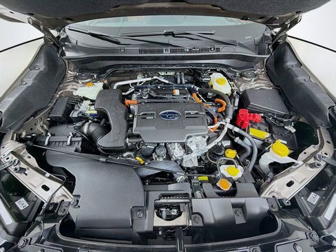 Used 2025 Subaru Forester Touring w/ Touring Package image 40