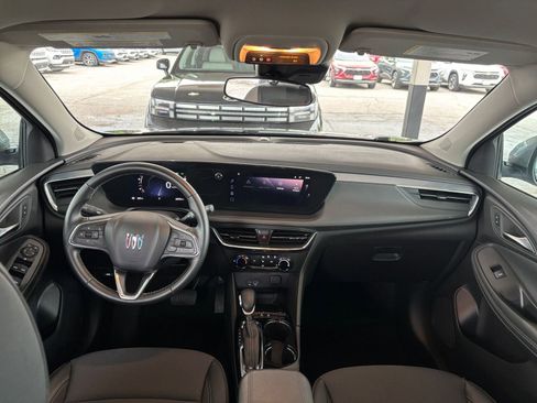 Used 2025 Buick Encore GX Preferred FWD image 32
