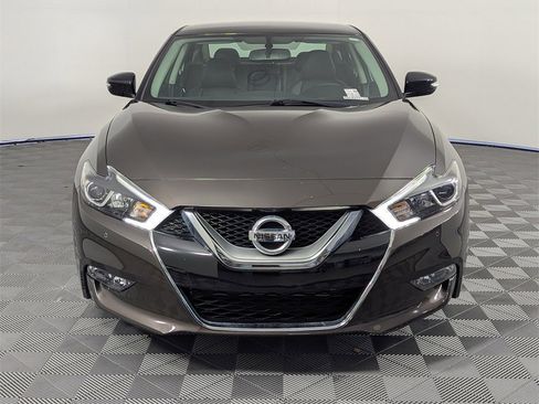 Used 2016 Nissan Maxima SR image 10