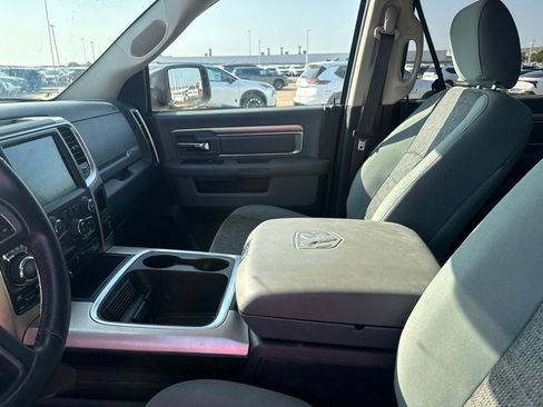 Used 2017 RAM 1500 Lone Star AWD/4WD image 39