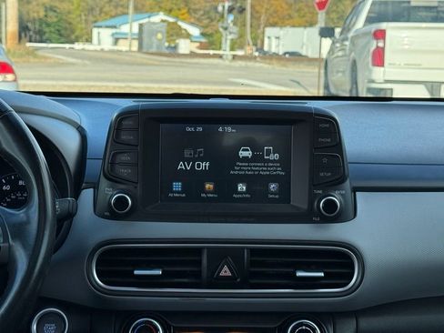 Used 2019 Hyundai Kona Limited image 19