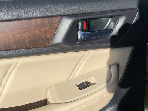 Used 2019 Subaru Outback 2.5i Limited image 13