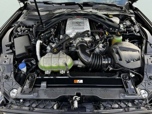 Used 2021 Ford Mustang Shelby GT500 w/ Carbon Fiber Track Pack RWD image 57