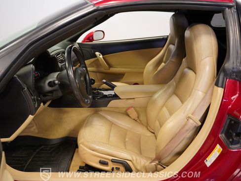 Used 2011 Chevrolet Corvette Grand Sport w/ Preferred Equipment Group image 39