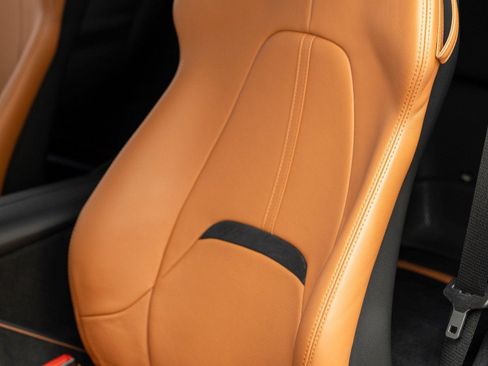 Certified 2022 Ferrari Roma RWD image 23