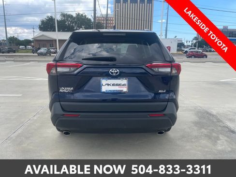 Used 2024 Toyota RAV4 XLE FWD image 4