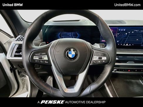 Used 2024 BMW X5 xDrive40i w/ Premium Package AWD/4WD image 6