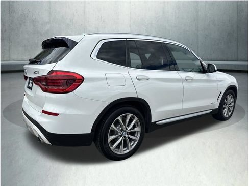 Used 2018 BMW X3 xDrive30i AWD/4WD image 11