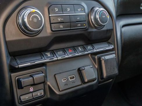 Used 2021 GMC Sierra 2500 SLE image 23