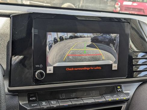 Used 2025 Toyota Camry LE FWD image 19