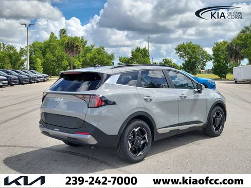 New 2027 Kia Sportage EX FWD image 6