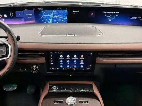 New 2026 Lincoln Navigator L Reserve AWD/4WD image 24