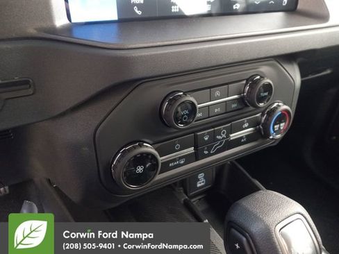 New 2025 Ford Bronco 4-Door image 17