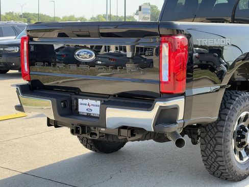 New 2026 Ford F250 XLT w/ Tremor Off-Road Package AWD/4WD image 7