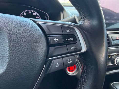 Used 2022 Honda Accord EX-L image 14