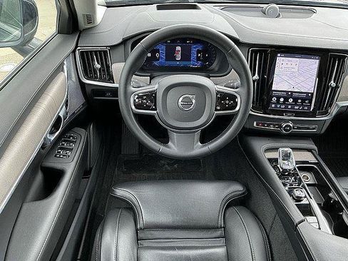 Used 2023 Volvo S90 B6 Ultimate w/ Lounge Package AWD/4WD image 5
