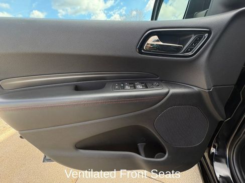 Used 2025 Dodge Durango R/T image 15