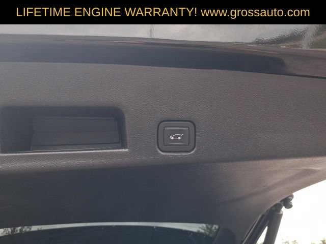 Used 2026 Chevrolet Traverse High Country w/ LPO, Floor Liner Package AWD/4WD image 32