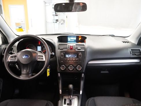 Used 2015 Subaru Forester 2.5i w/ Alloy Wheel Package AWD/4WD image 19