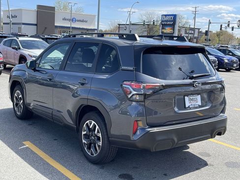 Certified 2025 Subaru Forester Premium AWD/4WD image 5