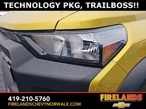 Certified 2023 Chevrolet Colorado Trail Boss w/ Technology Package image 11