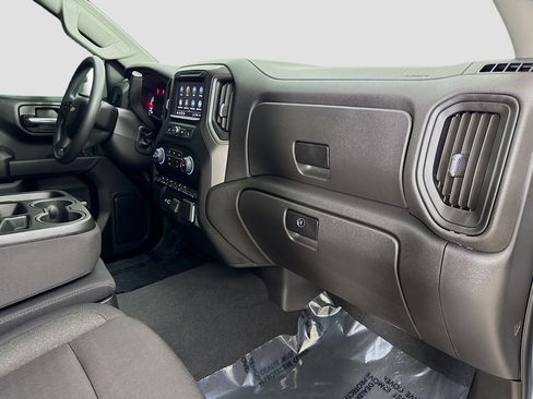 Used 2026 Chevrolet Silverado 1500 Custom w/ Turbomax Blackout Package image 29