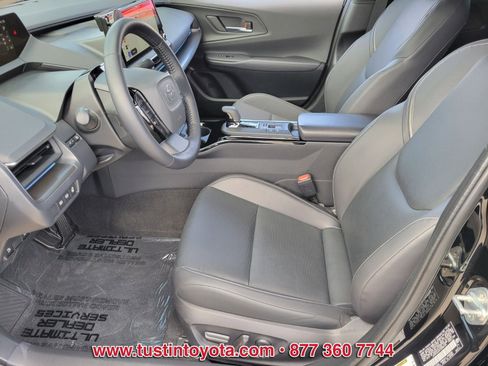 Used 2026 Toyota Prius Plug-In Hybrid image 10