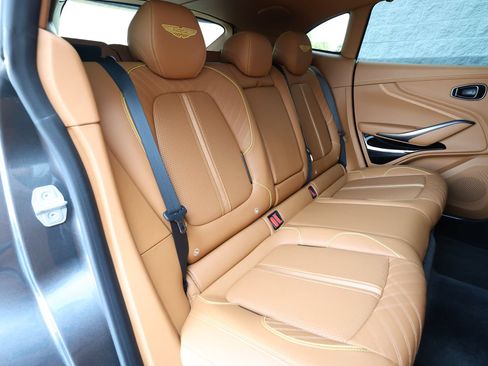 Used 2025 Aston Martin DBX 707 AWD/4WD image 23