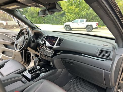 Used 2019 Honda Ridgeline Black Edition image 29