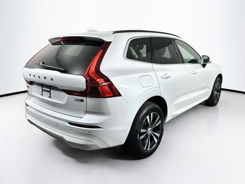 Used 2023 Volvo XC60 B5 Core AWD/4WD image 7