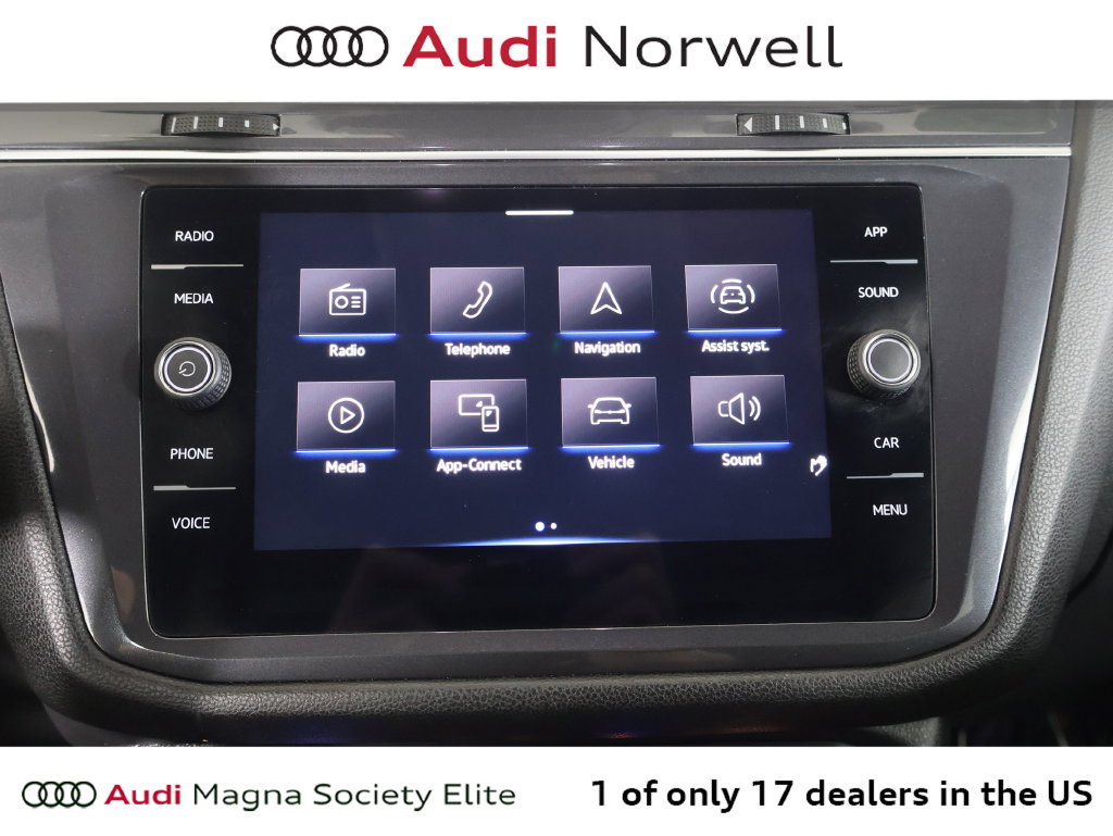 Used 2023 Volkswagen Tiguan SE AWD/4WD image 5