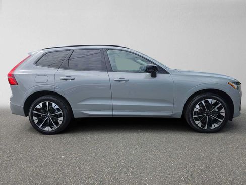 Used 2026 Volvo XC60 B5 Plus w/ Climate Package AWD/4WD image 2