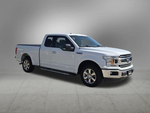 Used 2018 Ford F150 XLT w/ Equipment Group 302A Luxury RWD image 8