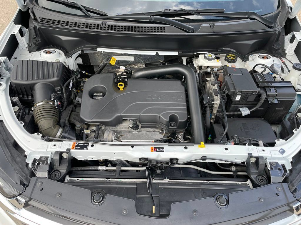 Used 2024 Chevrolet Equinox LT AWD/4WD image 33