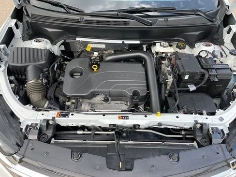 Used 2024 Chevrolet Equinox LT AWD/4WD image 33