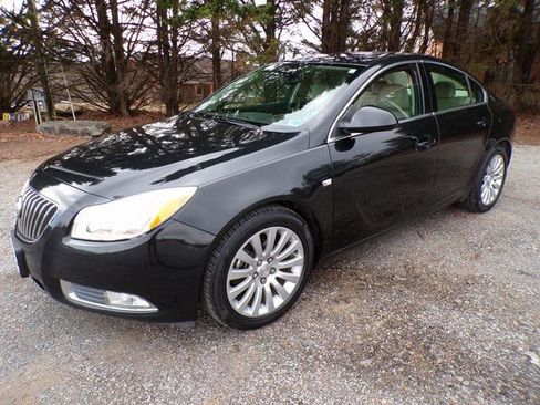 Used 2011 Buick Regal CXL w/ RL4 Preferred Equipment Group image 1