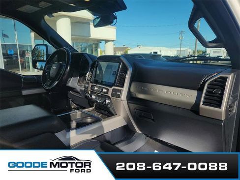 Certified 2022 Ford F350 Lariat w/ Lariat Ultimate Package image 25