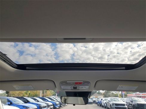 New 2025 Kia Telluride S image 20