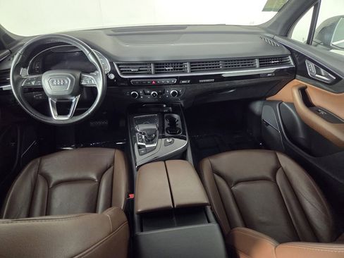 Used 2019 Audi Q7 3.0T Premium Plus w/ Premium Plus Package image 28