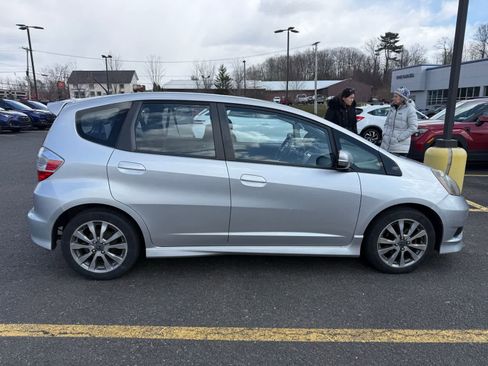 Used 2013 Honda Fit Sport image 5