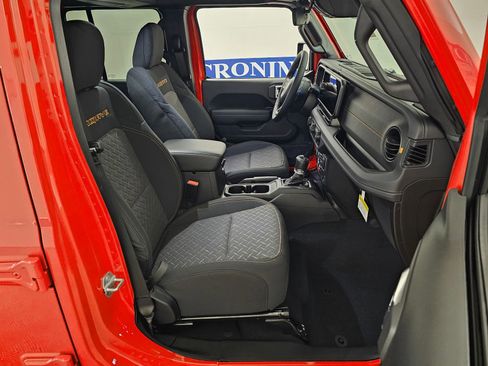 New 2026 Jeep Gladiator Mojave image 33