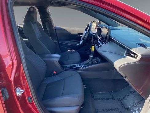 Used 2022 Toyota Corolla SE w/ Carpet Mat Package (TMS) image 15