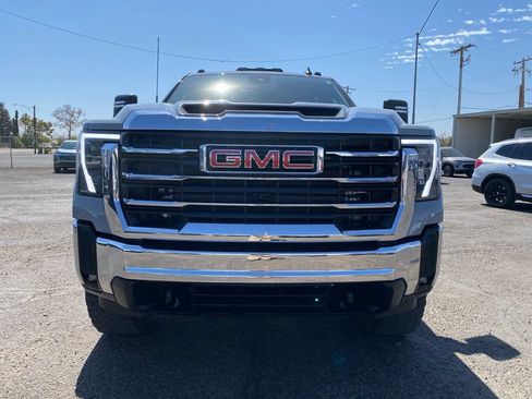 Used 2024 GMC Sierra 2500 SLE w/ SLE Value Package; AWD/4WD image 23